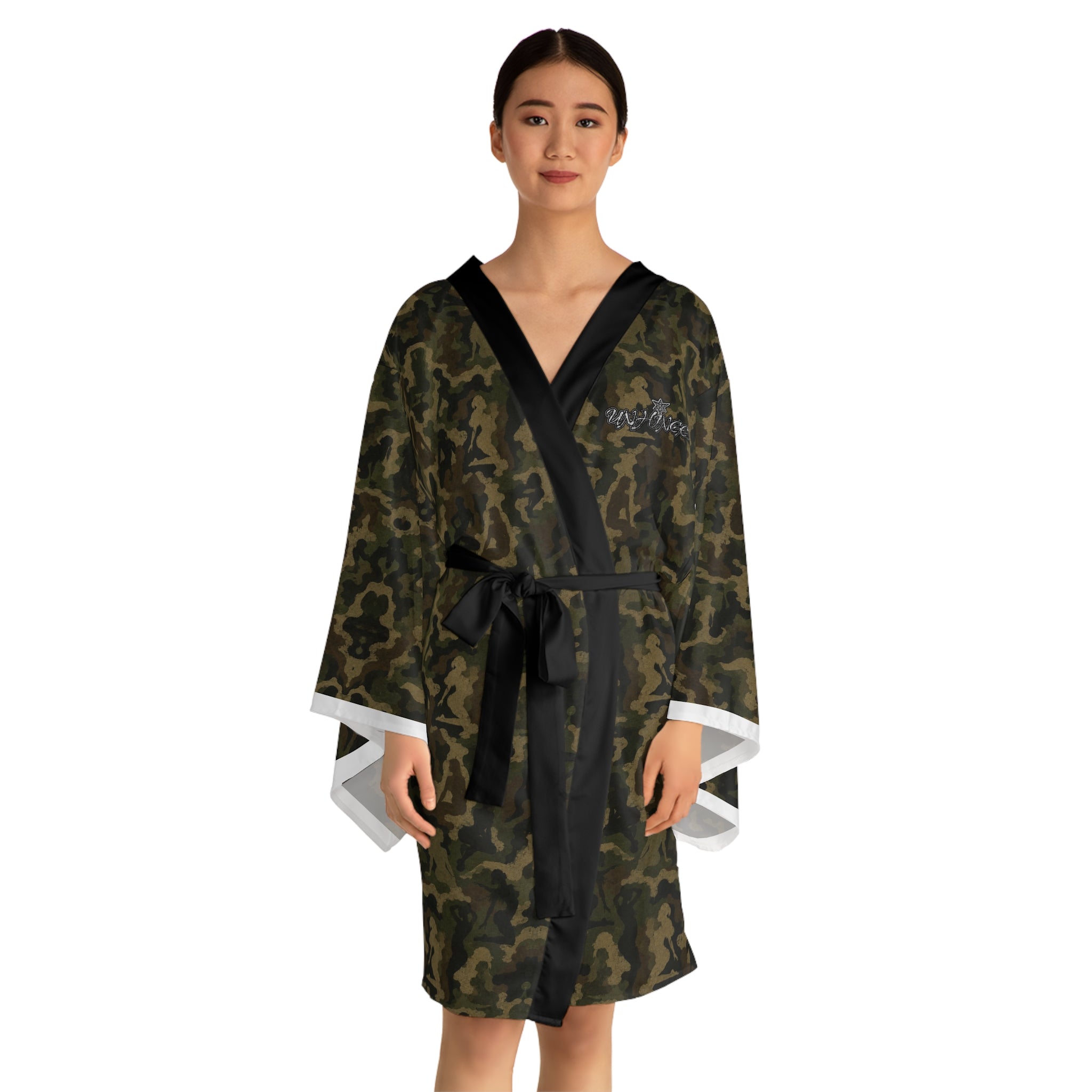UNHINGEDBrands “Babe Camo” Kimono robe